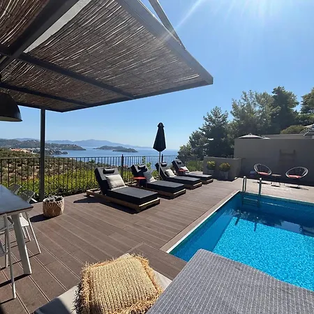 Superior 3-bedroom Cassiope With Private Pool And Breathtaking Sea Views Вилла Мегали-Аммос