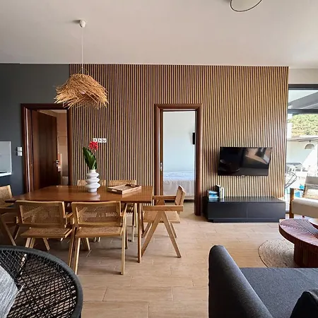 Superior 3-bedroom Cassiope With Private Pool And Breathtaking Sea Views Вилла