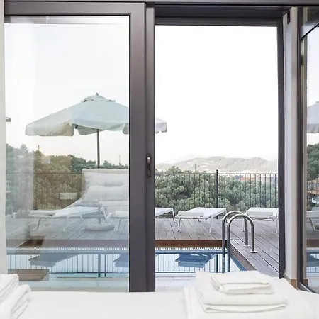 Superior 3-bedroom Cassiope With Private Pool And Breathtaking Sea Views 빌라 *
